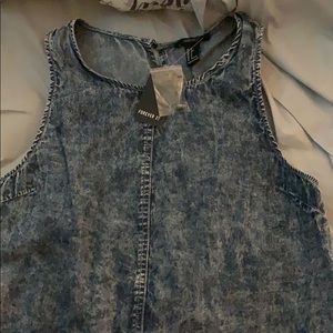 Woven top/slvls medium denim